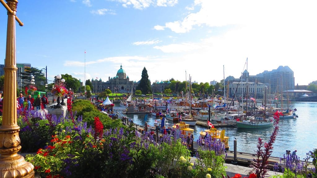 Family friendly neighbourhoods in Victoria